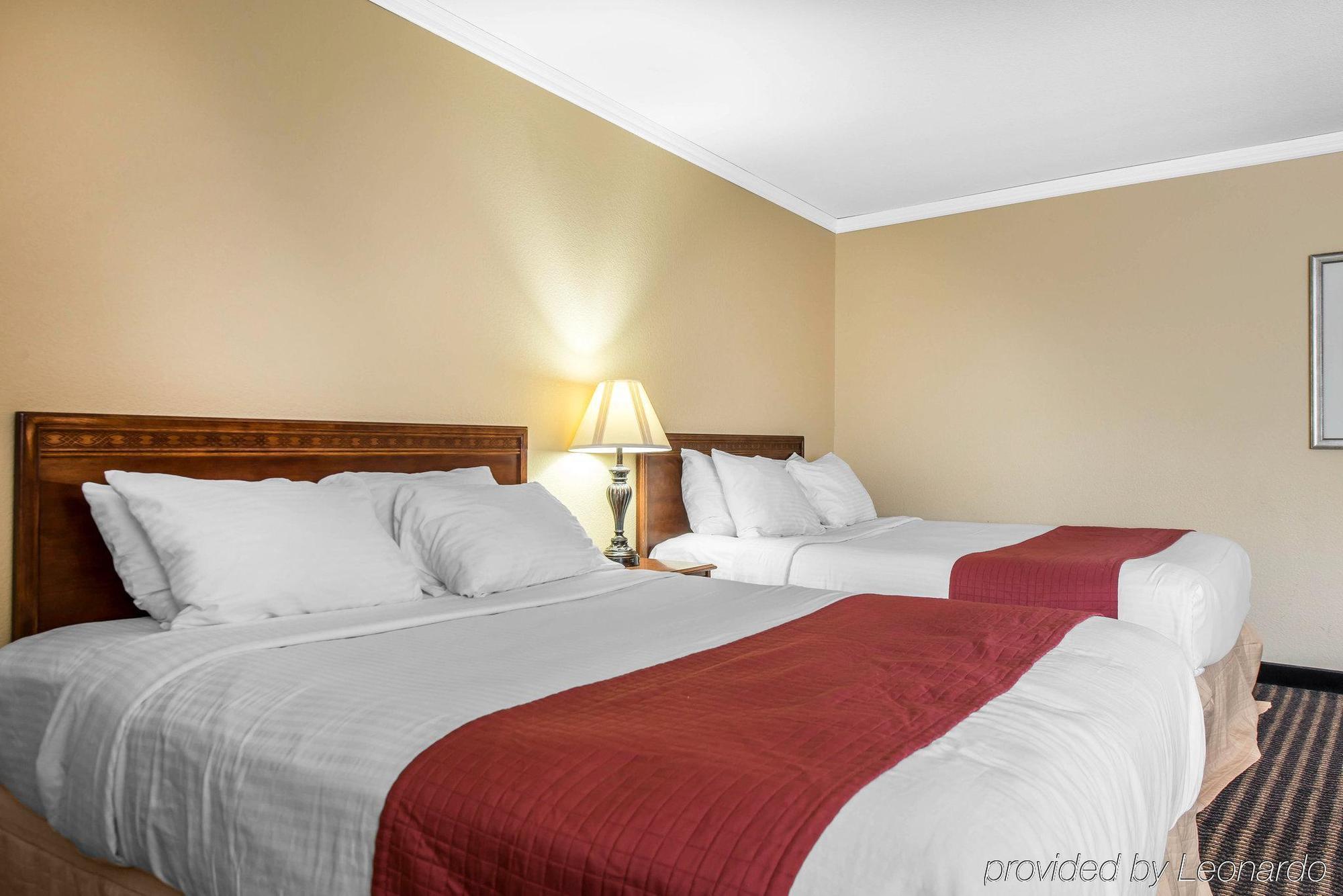 Travelodge By Wyndham Stratton المظهر الخارجي الصورة
